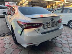 تۆیۆتا کامری